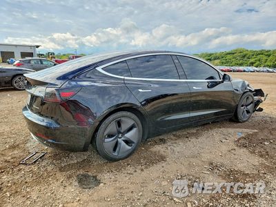 Trzecie zdjęcie samochodu z tyłu: 2020 TESLA MODEL 3 VIN:5YJ3E1EB6LF670432 - miniatura