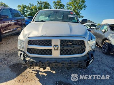 Piąte zdjęcie samochodu w środku: 2017 RAM 1500 ST VIN:1C6RR7FG5HS739107 - miniatura