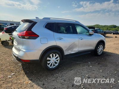 Trzecie zdjęcie samochodu z tyłu: 2017 NISSAN ROGUE S VIN:KNMAT2MV3HP552026 - miniatura
