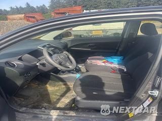 Piąte zdjęcie samochodu w środku: 2014 TOYOTA TC PLE VIN:JTKKUPB40E1042717 - miniatura