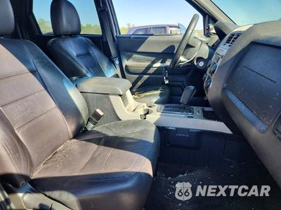 Zdjęcie 7 z 13 samochodu: 2009 FORD ESCAPE XLT VIN:1FMCU03789KA14882 - miniatura