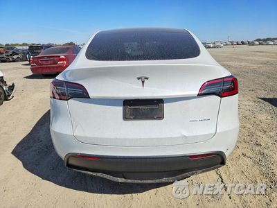 Zdjęcie 6 z 12 samochodu: 2025 TESLA MODEL Y VIN:7SAYGAEE0SF249043 - miniatura