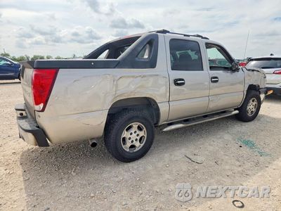 Trzecie zdjęcie samochodu z tyłu: 2005 CHEVROLET AVALANCHE C1500 VIN:3GNEC12Z55G209579 - miniatura