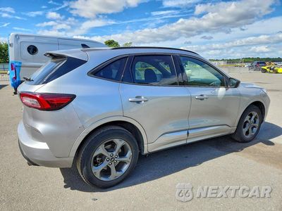Trzecie zdjęcie samochodu z tyłu: 2023 FORD ESCAPE ST LINE VIN:1FMCU9MN9PUA58280 - miniatura