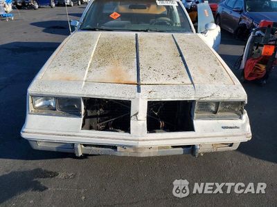 Zdjęcie 11 z 12 samochodu: 1984 OLDSMOBILE CUTLASS CALAIS VIN:1G3AM47Y8ER349633 - miniatura