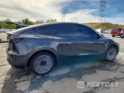 Trzecie zdjęcie samochodu z tyłu: 2023 TESLA MODEL Y VIN:7SAYGDEEXPF706952 - miniatura