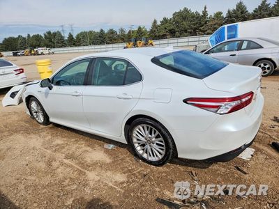 Drugie zdjęcie samochodu z przodu: 2018 TOYOTA CAMRY HYBRID XLE VIN:4T1B21HKXJU003606 - miniatura