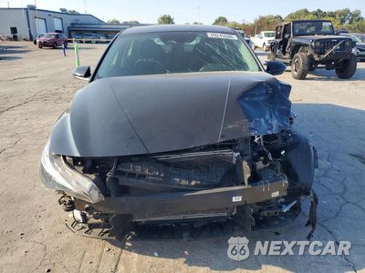 Piąte zdjęcie samochodu w środku: 2023 HYUNDAI ELANTRA SEL VIN:KMHLM4AG6PU405962 - miniatura