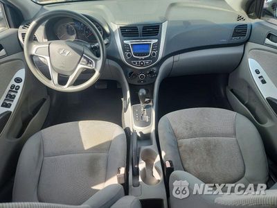 Zdjęcie 8 z 12 samochodu: 2012 HYUNDAI ACCENT GS VIN:KMHCT5AE1CU044898 - miniatura