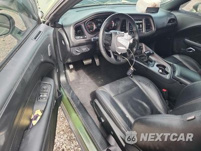 Zdjęcie 8 z 12 samochodu: 2023 DODGE CHALLENGER SXT VIN:2C3CDZGG1PH568308 - miniatura