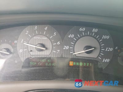 Zdjęcie 9 z 13 samochodu: 2004 BUICK PARK AVENUE ULTRA VIN:1G4CU541144135242 - miniatura
