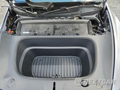 Zdjęcie 11 z 12 samochodu: 2026 TESLA MODEL Y VIN:7SAYGDED8TA416689 - miniatura