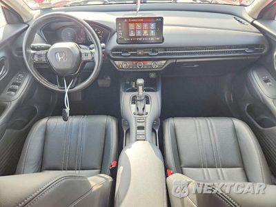 Zdjęcie 8 z 13 samochodu: 2025 HONDA HR-V EXL VIN:3CZRZ2H76SM742021 - miniatura