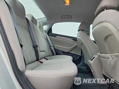Zdjęcie 10 z 12 samochodu: 2018 HYUNDAI SONATA SEL+ VIN:5NPE34AF7JH718544 - miniatura