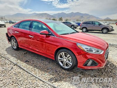 Czwarte zdjęcie samochodu z boku: 2019 HYUNDAI SONATA LIMITED VIN:5NPE34AFXKH821538 - miniatura