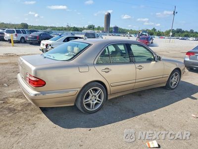 Trzecie zdjęcie samochodu z tyłu: 2002 MERCEDES-BENZ E 320 VIN:WDBJF65J72B500492 - miniatura