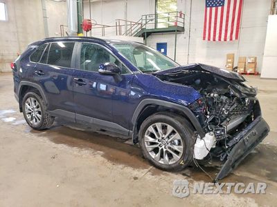 Czwarte zdjęcie samochodu z boku: 2025 TOYOTA RAV4 XLE PREMIUM VIN:2T3A1RFV9SW498819 - miniatura