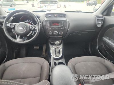 Zdjęcie 8 z 12 samochodu: 2016 KIA SOUL BASE VIN:KNDJN2A2XG7824090 - miniatura