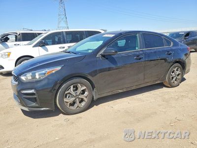 2021 KIA FORTE LXS 3KPF24ADXME340508 - główne zdjęcie licytacji z USA - miniatura