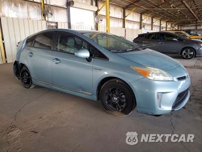 Czwarte zdjęcie samochodu z boku: 2014 TOYOTA PRIUS FOUR VIN:JTDKN3DU6E1781102 - miniatura