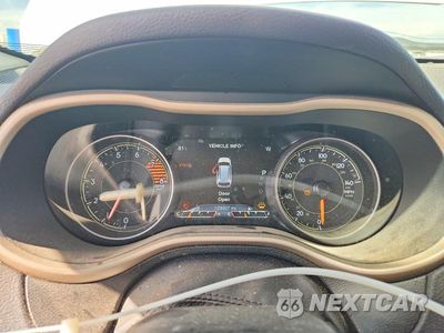 Zdjęcie 9 z 14 samochodu: 2017 JEEP CHEROKEE LIMITED VIN:1C4PJMDS3HW525190 - miniatura