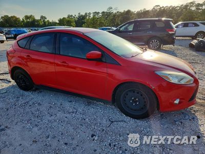 Czwarte zdjęcie samochodu z boku: 2012 FORD FOCUS SE VIN:1FAHP3K21CL284407 - miniatura
