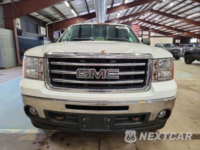 Piąte zdjęcie samochodu w środku: 2013 GMC SIERRA K1500 SLE VIN:3GTP2VE79DG283883 - miniatura