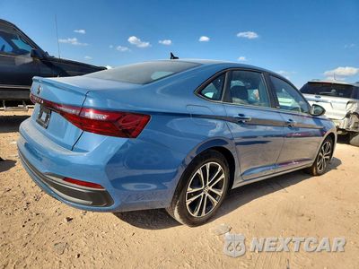 Trzecie zdjęcie samochodu z tyłu: 2026 VOLKSWAGEN JETTA SPORT VIN:3VWBW7BU7TM046164 - miniatura
