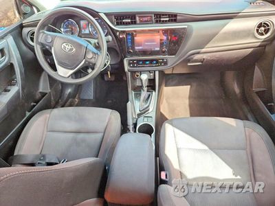 Zdjęcie 8 z 12 samochodu: 2018 TOYOTA COROLLA LE VIN:5YFBURHEXJP741927 - miniatura
