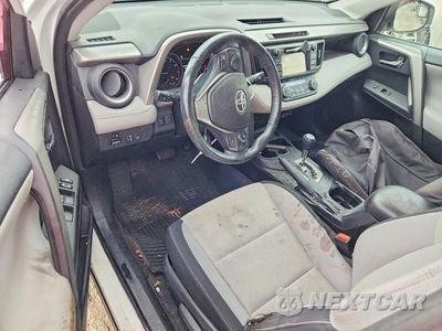 Zdjęcie 8 z 13 samochodu: 2017 TOYOTA RAV4 XLE VIN:2T3RFREV3HW605667 - miniatura