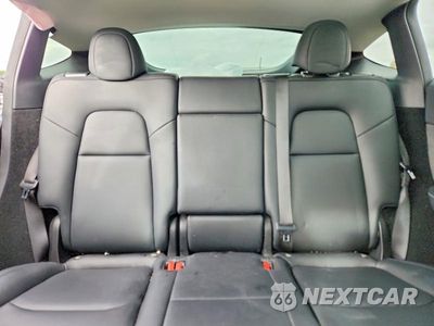 Zdjęcie 10 z 13 samochodu: 2023 TESLA MODEL Y VIN:7SAYGDEE4PA118154 - miniatura