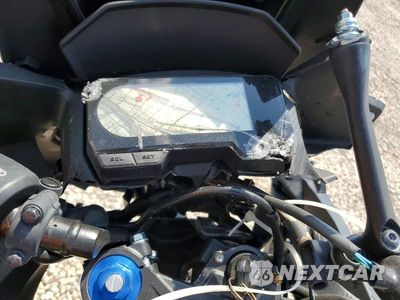 Zdjęcie 7 z 9 samochodu: 2021 HONDA CBR500 RA VIN:MLHPC6259M5200527 - miniatura