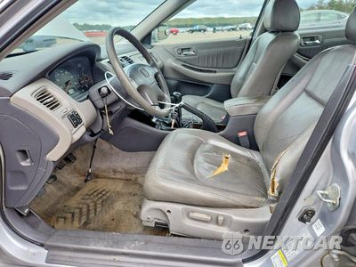 Zdjęcie 7 z 12 samochodu: 2001 HONDA ACCORD EX VIN:1HGCG65801A066507 - miniatura