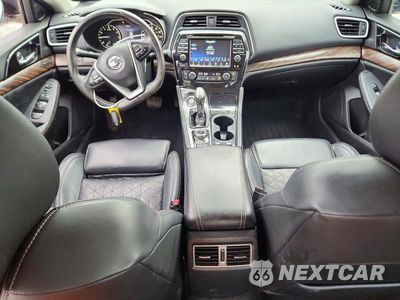 Zdjęcie 8 z 12 samochodu: 2016 NISSAN MAXIMA PLATINUM VIN:1N4AA6AP7GC381263 - miniatura