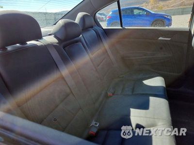 Zdjęcie 10 z 12 samochodu: 2011 HONDA ACCORD SE VIN:1HGCP2F67BA132641 - miniatura