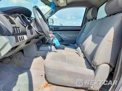 Zdjęcie 7 z 12 samochodu: 2006 TOYOTA TACOMA BASE VIN:5TENX22N66Z257193 - miniatura