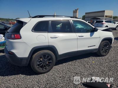 Trzecie zdjęcie samochodu z tyłu: 2023 JEEP CHEROKEE ALTITUDE LUX VIN:1C4PJMMB8PD109999 - miniatura