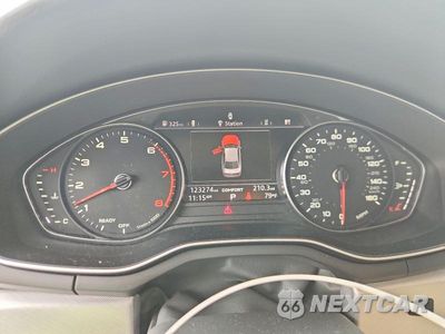 Zdjęcie 9 z 12 samochodu: 2017 AUDI A4 PREMIUM VIN:WAUANAF43HN012452 - miniatura