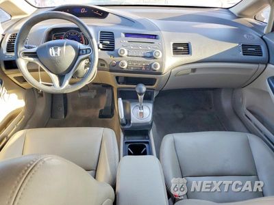 Zdjęcie 8 z 12 samochodu: 2011 HONDA CIVIC LX VIN:2HGFA1F54BH524218 - miniatura