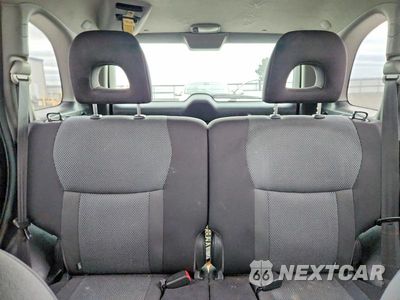 Zdjęcie 10 z 13 samochodu: 2005 TOYOTA RAV4 BASE VIN:JTEHD20V950053913 - miniatura
