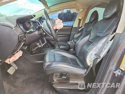 Zdjęcie 7 z 14 samochodu: 2016 TESLA MODEL X VIN:5YJXCAE43GF008466 - miniatura