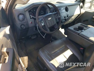 Zdjęcie 8 z 12 samochodu: 2012 FORD F550 SUPER DUTY VIN:1FDUF5HT1CEC90568 - miniatura