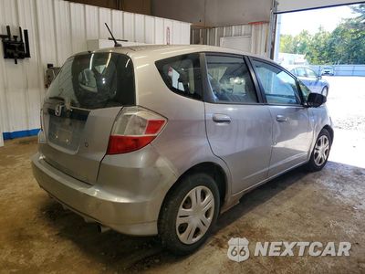 Trzecie zdjęcie samochodu z tyłu: 2015 HONDA FIT VIN:JHMGE88279S057526 - miniatura