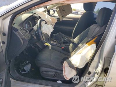 Zdjęcie 7 z 12 samochodu: 2015 NISSAN SENTRA SV VIN:3N1AB7AP7FL664359 - miniatura