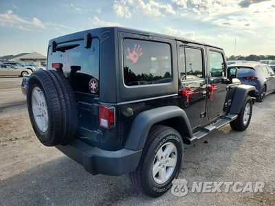 Trzecie zdjęcie samochodu z tyłu: 2017 JEEP WRANGLER UNLIMITED SPORT VIN:1C4BJWDG3HL536127 - miniatura
