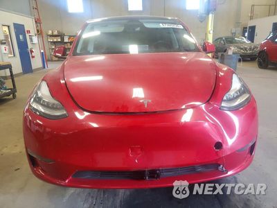 Piąte zdjęcie samochodu w środku: 2021 TESLA MODEL Y VIN:5YJYGDEE5MF080753 - miniatura