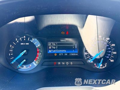 Zdjęcie 8 z 10 samochodu: 2015 FORD EDGE SE VIN:2FMTK4G92FBC27583 - miniatura
