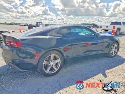 Trzecie zdjęcie samochodu z tyłu: 2020 CHEVROLET CAMARO LS VIN:1G1FB1RS7L0117442 - miniatura
