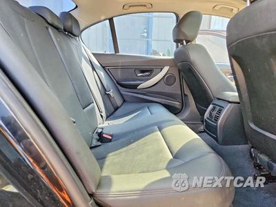 Zdjęcie 10 z 12 samochodu: 2016 BMW 320 I VIN:WBA8A9C59GK616156 - miniatura