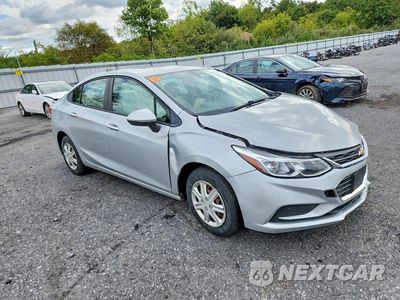Czwarte zdjęcie samochodu z boku: 2017 CHEVROLET CRUZE LS VIN:1G1BC5SM9H7259756 - miniatura